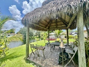 3720 Coral Hills Dr in Coral Springs, FL - Building Photo - Building Photo