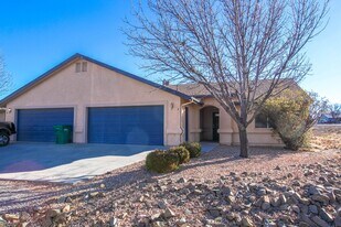 4601 N Agua Fria Dr in Prescott Valley, AZ - Building Photo