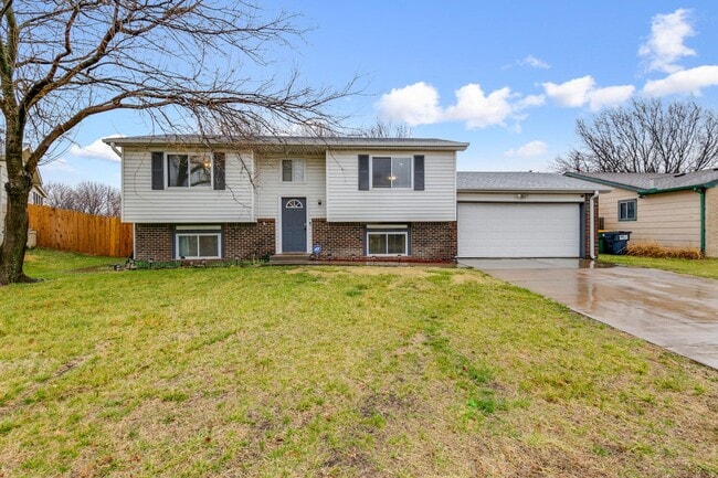 property at 6842 E Winterberry Cir