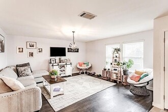 2048 Lake Trail Dr in Forney, TX - Building Photo - Building Photo