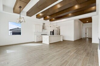962 Keenland Ave in El Paso, TX - Building Photo - Building Photo