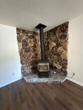 824 Alameda Ave in South Lake Tahoe, CA - Building Photo - Building Photo