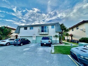 2966 NW 89th Terrace in Coral Springs, FL - Building Photo - Building Photo