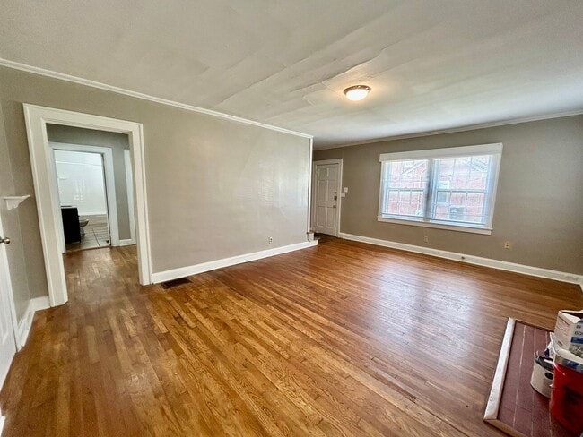 321 S 3rd St in Richmond, KY - Building Photo - Building Photo