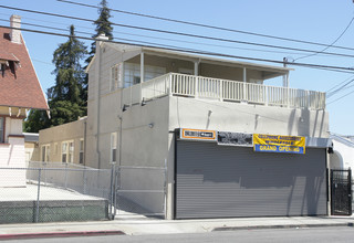 5404 Foothill Blvd in Oakland, CA - Building Photo - Building Photo