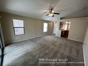 14833 N 129th Dr in El Mirage, AZ - Foto de edificio - Building Photo