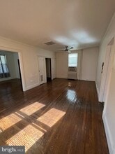 337 Lindenwold Ave in Ambler, PA - Building Photo - Building Photo
