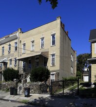 16 S Bleeker St in Mount Vernon, NY - Building Photo - Building Photo