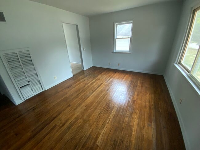 827 Johnson St in Danville, IL - Building Photo - Building Photo