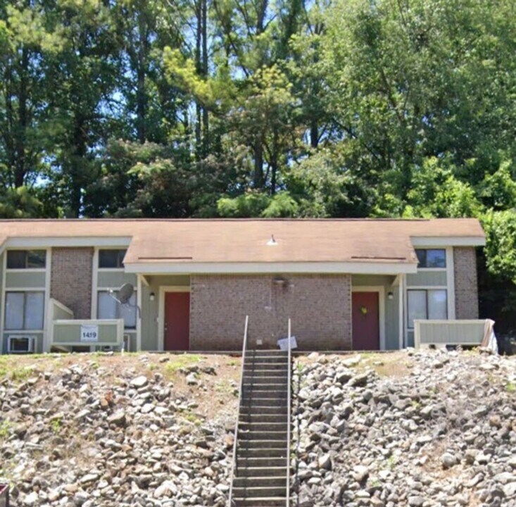 1419 Ascent Trail NW in Huntsville, AL - Foto de edificio
