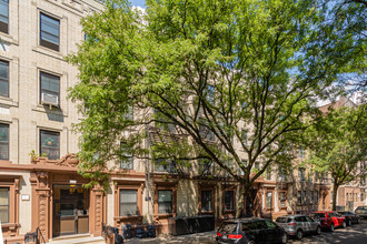 91 Woodruff Ave in Brooklyn, NY - Foto de edificio - Building Photo