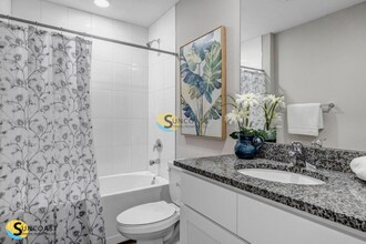 9580 Hood Rd in Jacksonville, FL - Building Photo - Building Photo