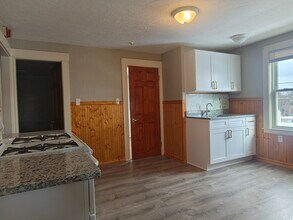 7 Congress St in Milford, MA - Building Photo - Building Photo