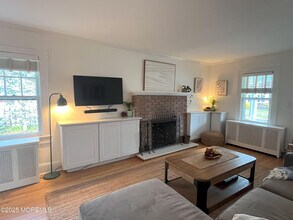 16 Wardell Pl in Ocean Township, NJ - Building Photo - Building Photo