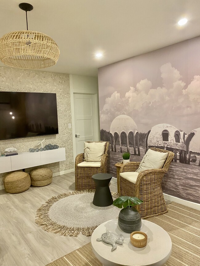 130 N Collier Blvd, Unit Southwind in Marco Island, FL - Foto de edificio - Building Photo