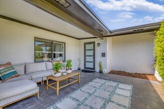 932 Evergreen Dr in North Palm Beach, FL - Building Photo - Building Photo