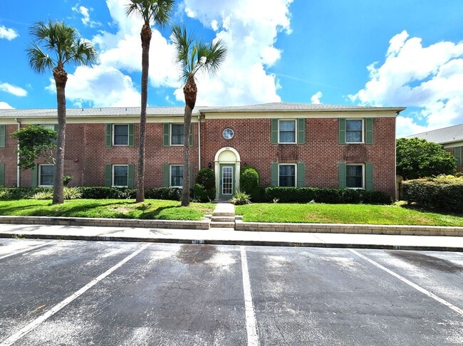 property at 204 Georgetown Dr