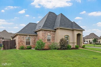 1017 Green Wood Cir in Haughton, LA - Building Photo - Building Photo