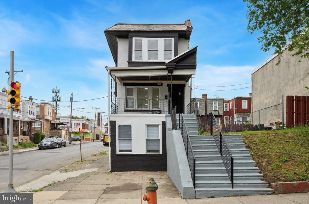 1999 Church Ln in Philadelphia, PA - Building Photo