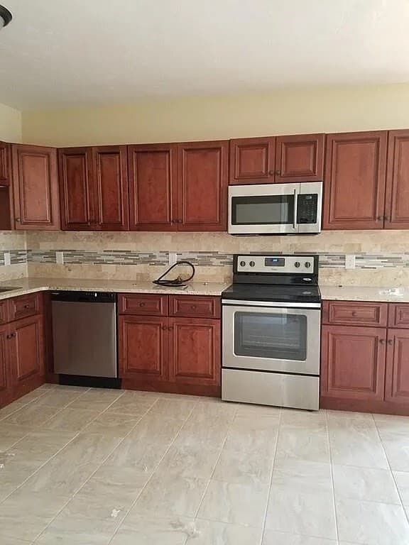 property at 121 Winfield St