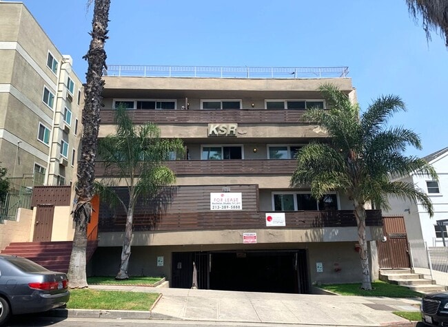property at 932 Westmoreland Ave