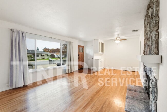 603 11th St in West Sacramento, CA - Building Photo - Building Photo