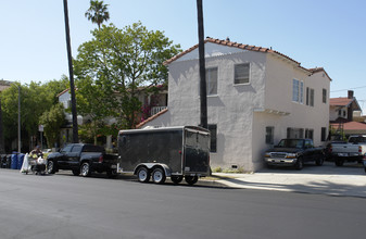 4465-4479 W 2nd St in Los Angeles, CA - Building Photo - Building Photo