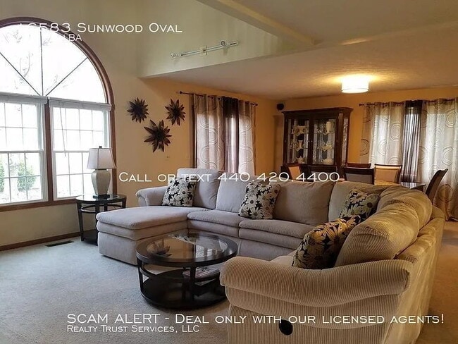 16583 Sunwood Oval in Strongsville, OH - Building Photo - Building Photo