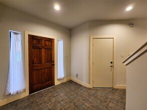 9814 Cynthia Ann Ct in Houston, TX - Building Photo - Building Photo