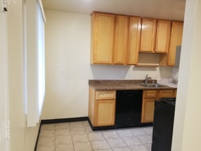 1981 Bonifacio St in Concord, CA - Building Photo - Building Photo