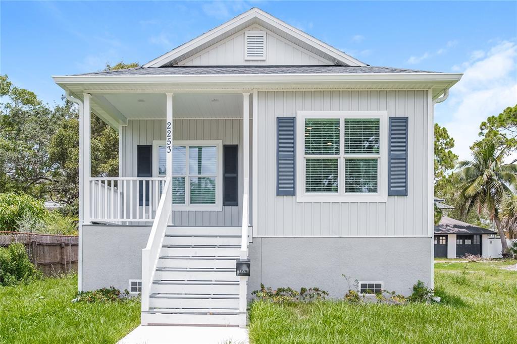2253 8th St S in St. Petersburg, FL - Building Photo