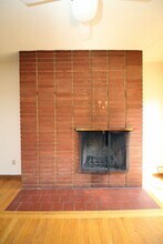 2575 NW Lovejoy St in Portland, OR - Building Photo - Building Photo