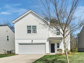 136 Orion Way in Moncks Corner, SC - Building Photo