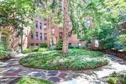 12 Ware St in Cambridge, MA - Foto de edificio - Building Photo
