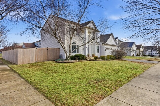 1604 Tara Belle Pkwy in Naperville, IL - Building Photo - Building Photo