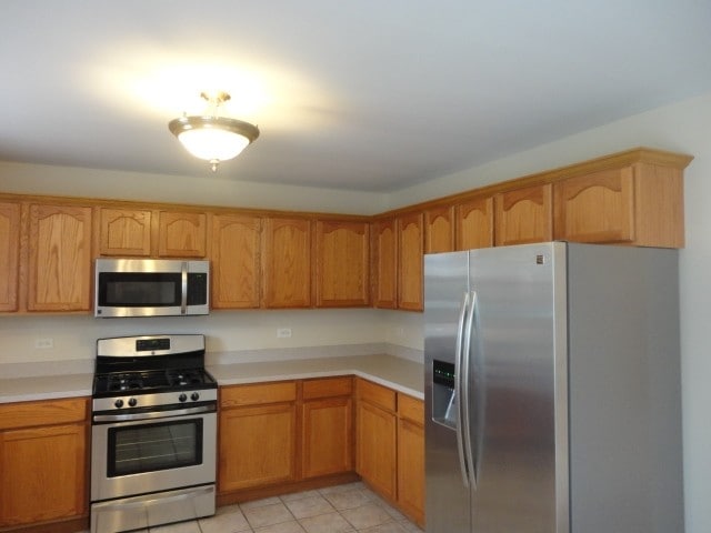 8058 W Rosebury Dr in Frankfort, IL - Building Photo - Building Photo