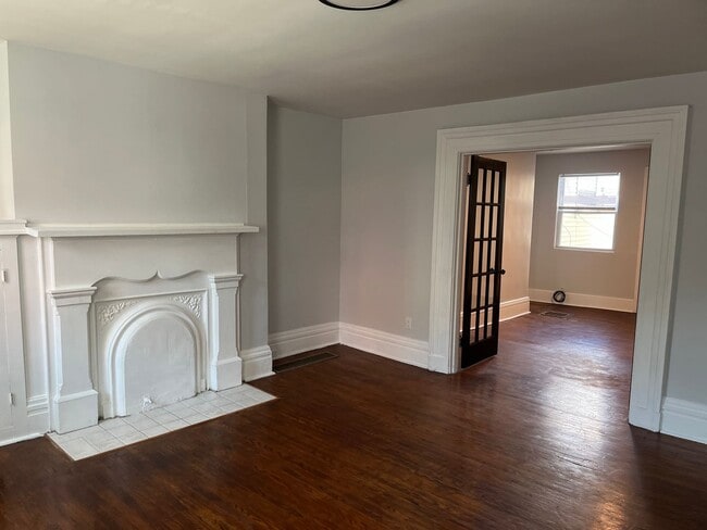 1209 Linden Pl in Pittsburgh, PA - Building Photo - Building Photo