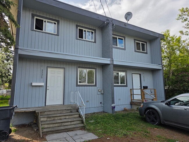 property at 2223 Oak St