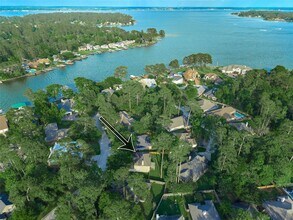 12515 Lakeshore Dr in Montgomery, TX - Building Photo - Building Photo