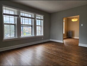 1601 W Thome Ave in Chicago, IL - Building Photo - Building Photo