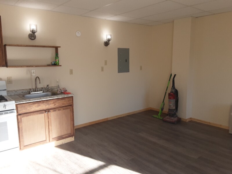 181 E Main St-Unit -studio, apt. #4 in Chateaugay, NY - Building Photo