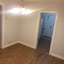 6841 Greismer Ave in Cincinnati, OH - Building Photo - Building Photo