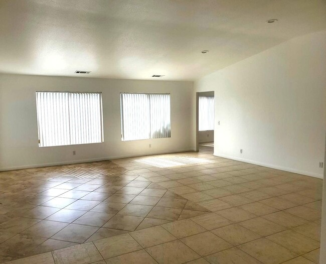 80625 Virginia Ave in Indio, CA - Building Photo - Building Photo