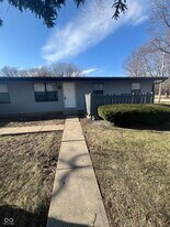 2000 Indianapolis Rd in Crawfordsville, IN - Building Photo