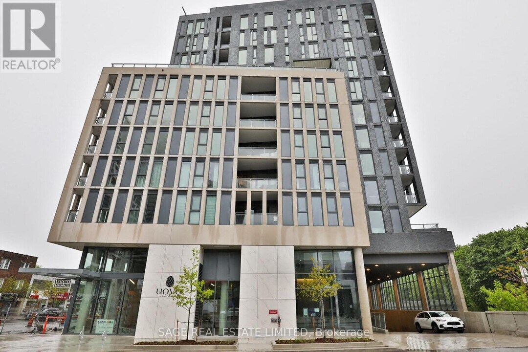 1-701 Hillsdale Ave W in Toronto, ON - Building Photo