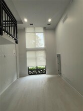 18300 SW 98th Ave in Palmetto Bay, FL - Building Photo - Building Photo