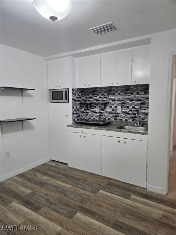 property at 22576 Tampa Ave