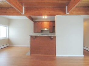 Cedar Tower in Prince George, BC - Building Photo - Building Photo