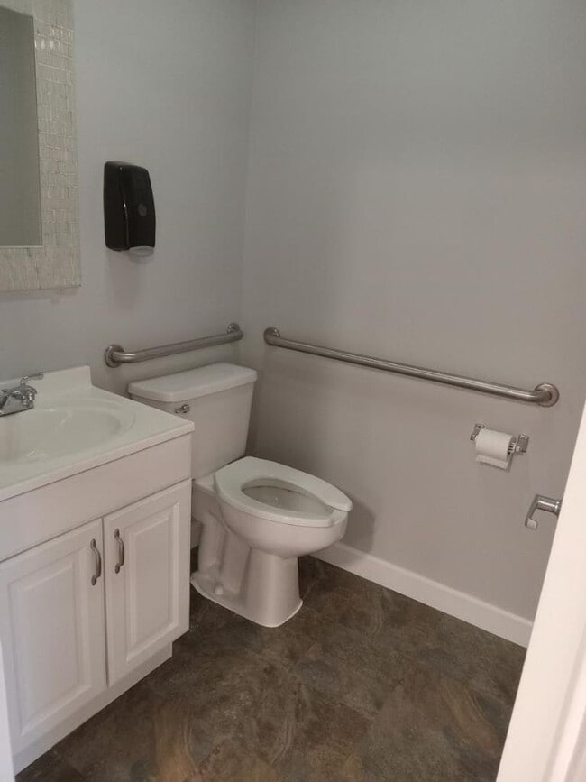 property at 606 State St