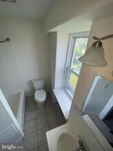 127 Saude Ave in Essington, PA - Building Photo - Building Photo